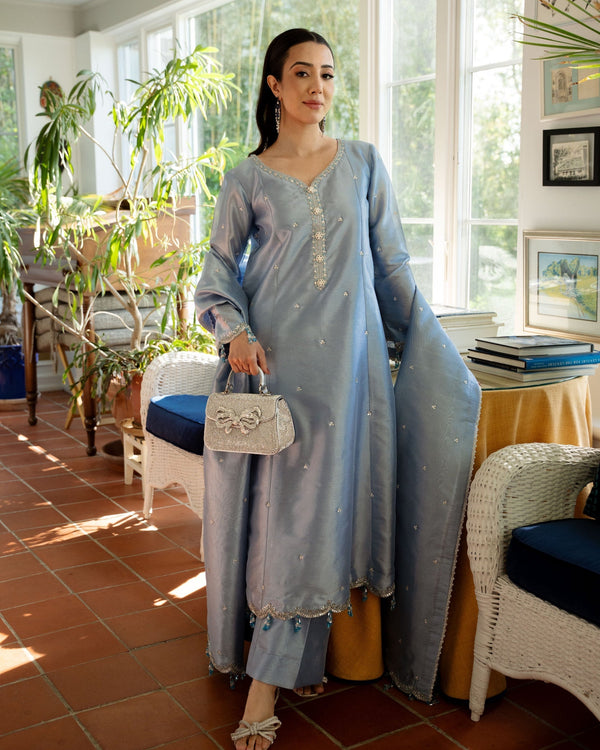 Holly 3 Piece Stitched Suit