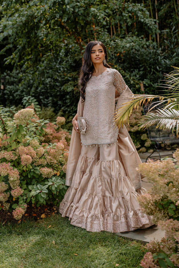 Arabella 3 Piece Stitched Suit