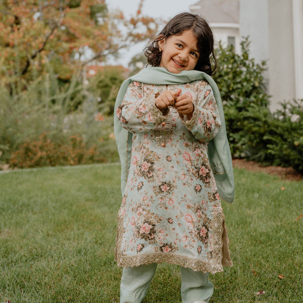 Nola Kids 3 Piece Stitched Suit – Ayla Noor