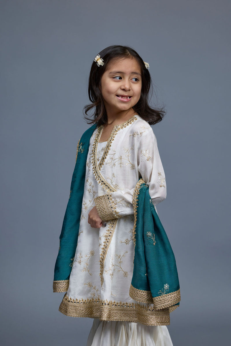 Noor Kids 3 Piece Stitched Suit