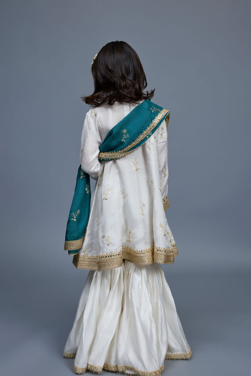 Noor Kids 3 Piece Stitched Suit