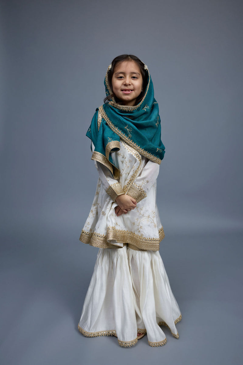 Noor Kids 3 Piece Stitched Suit