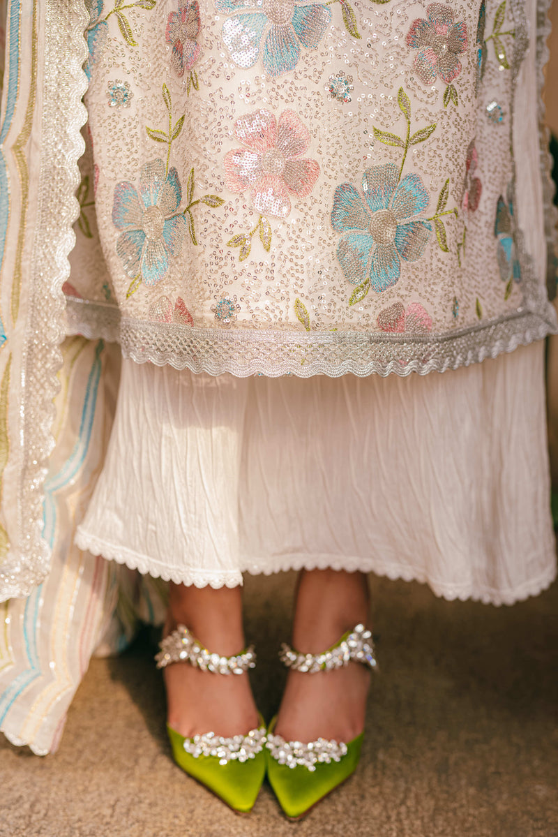 Alice 3 Piece Stitched Suit