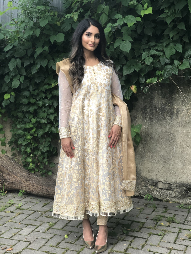 Rania 3 Piece Stitched Suit