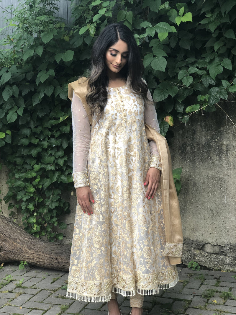 Rania 3 Piece Stitched Suit
