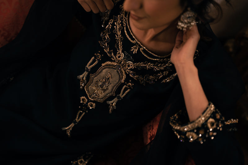 Nilofer 3 Piece Stitched Suit