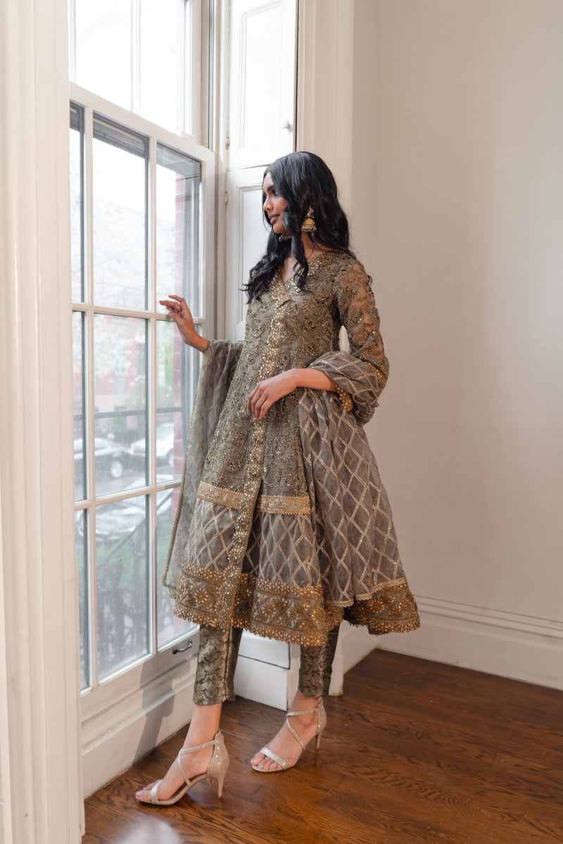Fareeshay 3 Piece Stitched Suit
