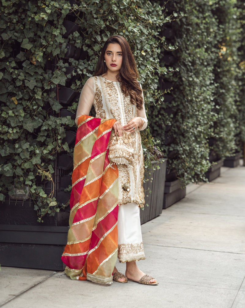 Shanzey 3 Piece Stitched Suit (Bag Sold Separately)