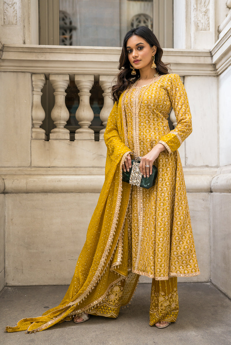 Izza 3 Piece Stitched Suit