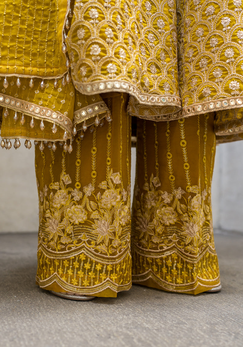 Izza 3 Piece Stitched Suit
