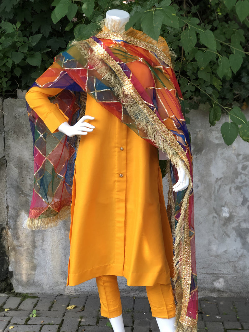Noori 3 Piece Stitched Suit