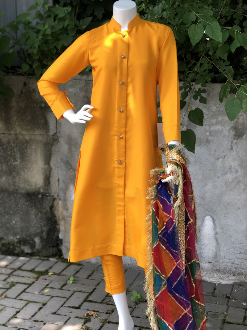 Noori 3 Piece Stitched Suit