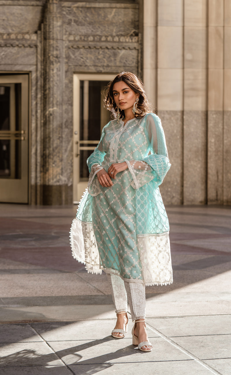 Haya 3 Piece Stitched Suit