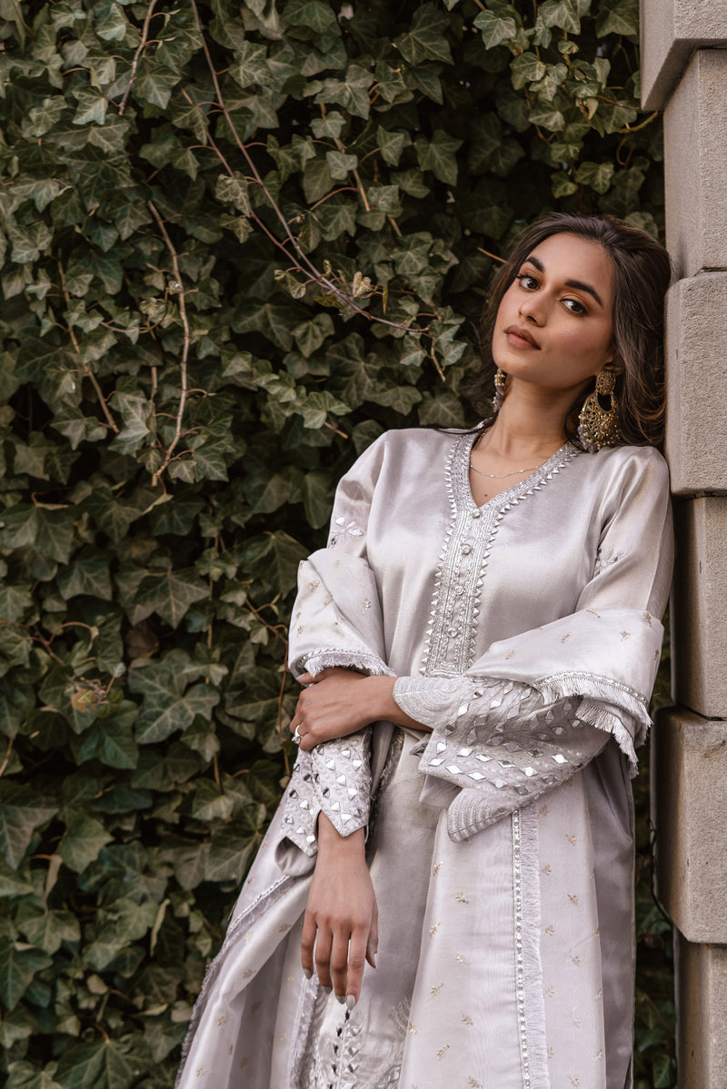 Zaya 3 Piece Stitched Suit