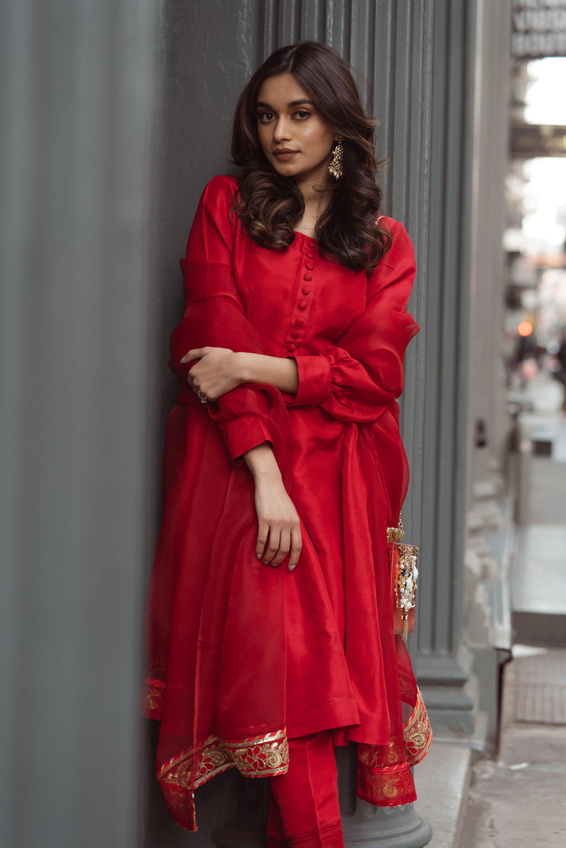 Sona 3 Piece Stitched Suit